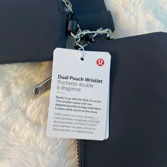Lululemon Dual Pouch Wristlet in Oil Blue, OS - Picture 8 of 12